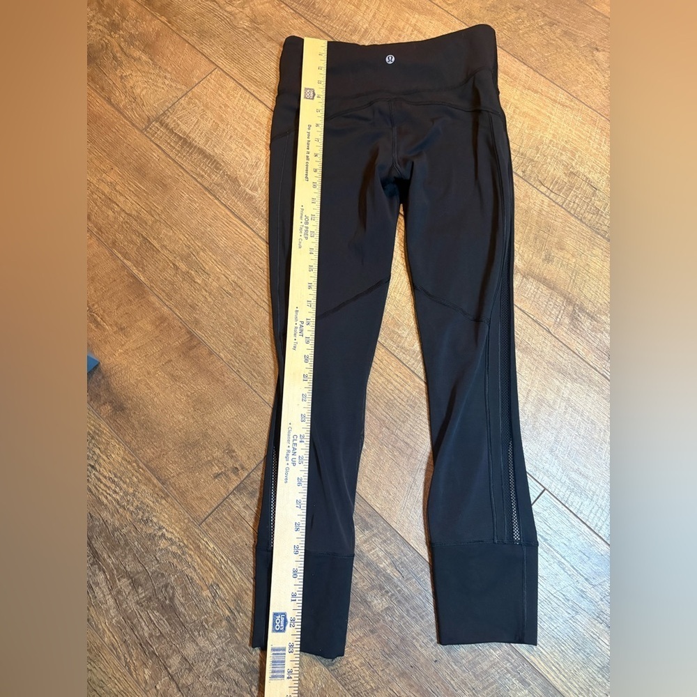 Lululemon Black Mesh Panel Leggings Size 6 - Picture 5 of 7